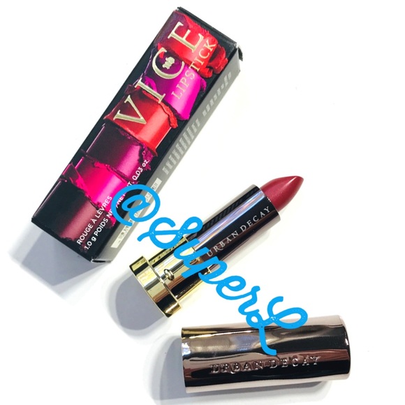2/$15 Urban Decay Vice Lipstick Manic Soft Wine - Picture 4 of 13